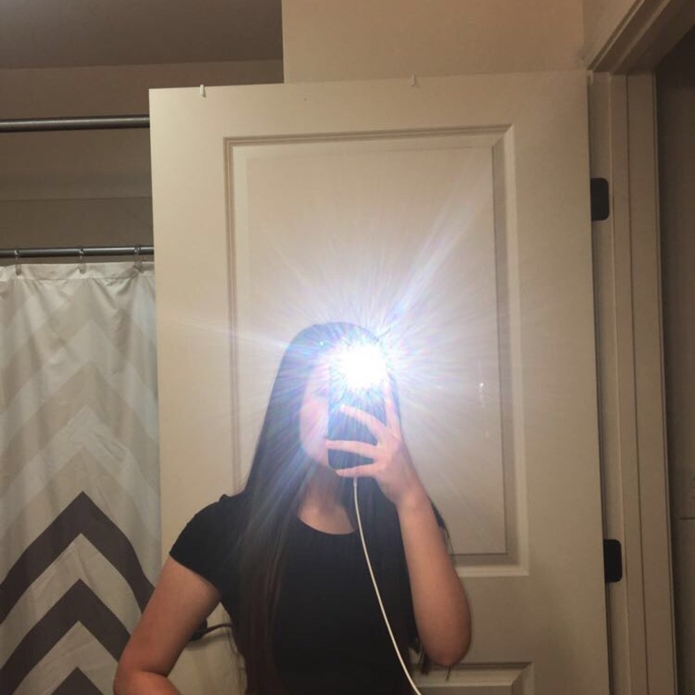 Meet your Posher, Leah